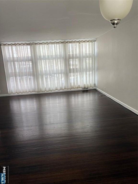 66 Stuart St - Photo 3 of 11