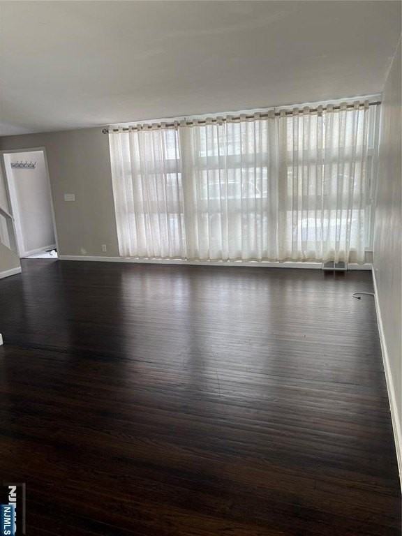 66 Stuart St - Photo 4 of 11