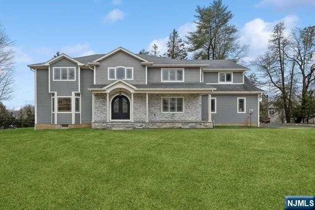 25 Jones Ct - Photo 3 of 50