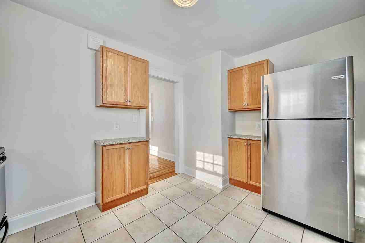 832 St James Ave Unit 2 #2 - Photo 6 of 13