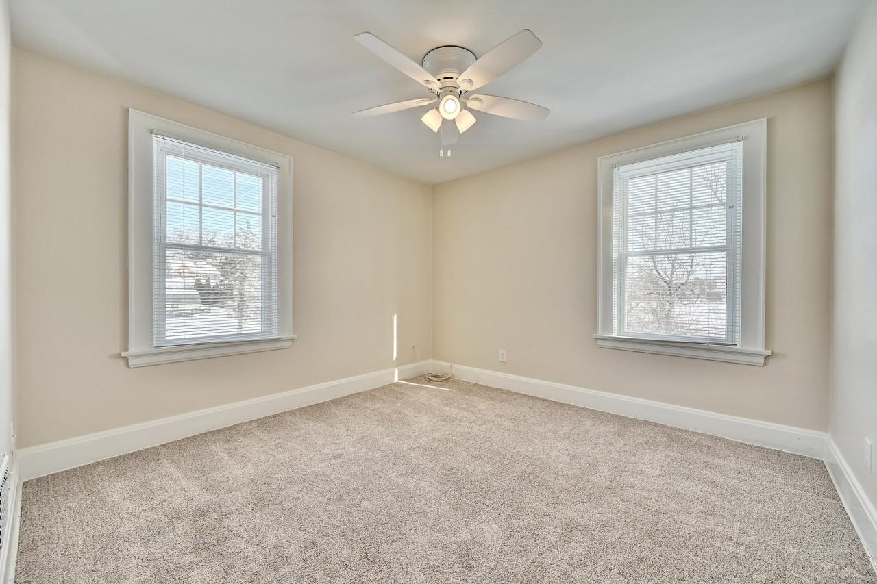 832 St James Ave Unit 2 #2 - Photo 7 of 13