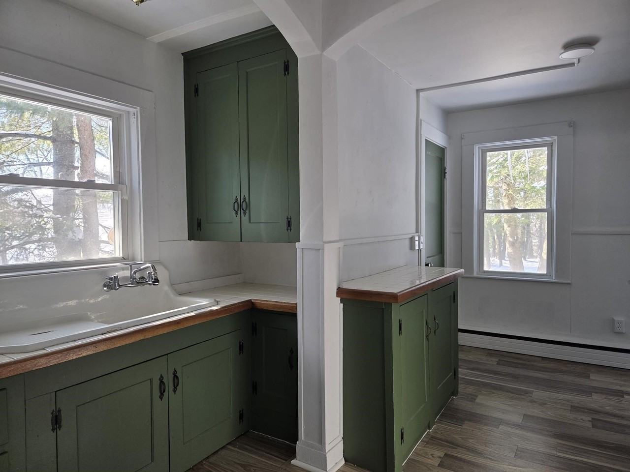 395A Webster St - Photo 5 of 26