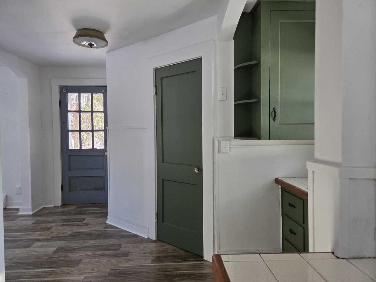 395A Webster St - Photo 6 of 26