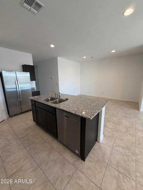 35284 N Breezy Ln - Photo 5 of 28