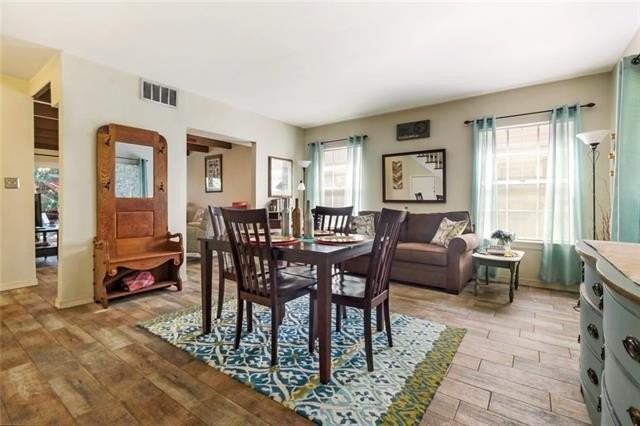 13 Neron Pl - Photo 3 of 18