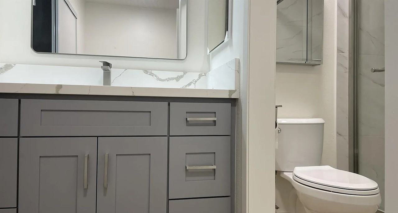 3266 Ashford St #M - Photo 2 of 14