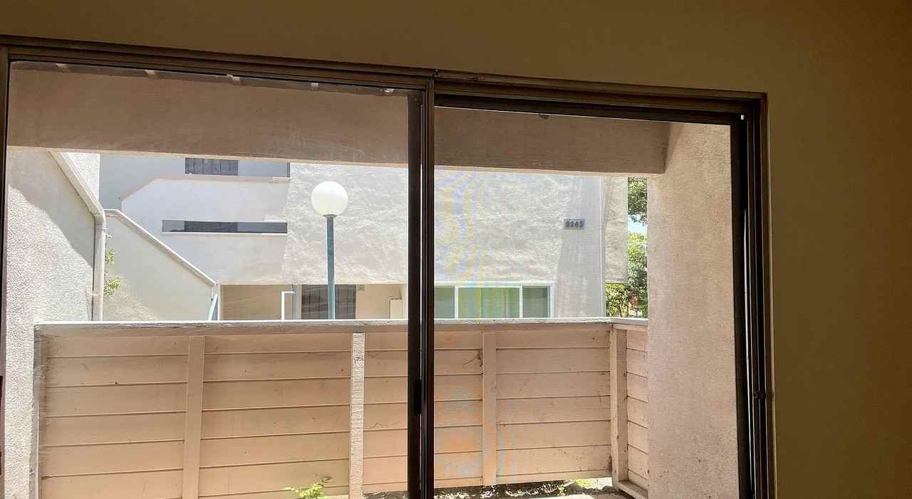 3266 Ashford St #M - Photo 5 of 14