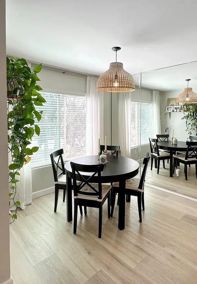 3625 Keating St #4 - Photo 5 of 16