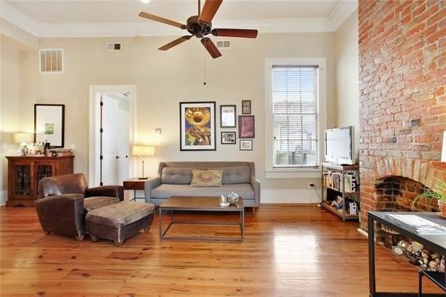 1002 Jackson Ave #D - Photo 3 of 10