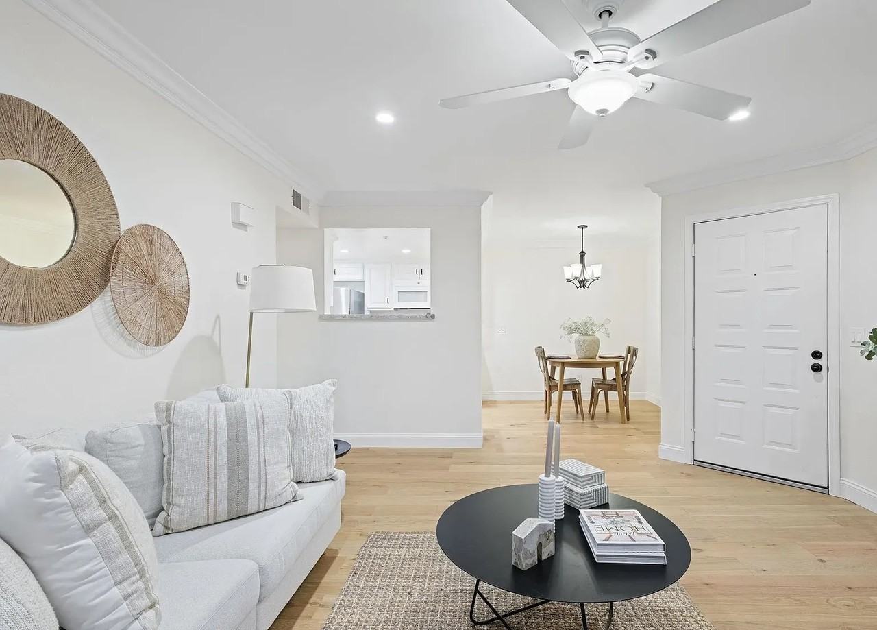 12023 Alta Carmel Ct #244 - Photo 7 of 10