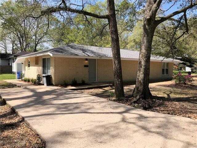 404 S Walnut St - Photo 2 of 8