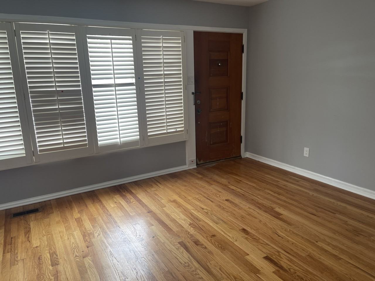 805 Saint Patrice Ln - Photo 4 of 19