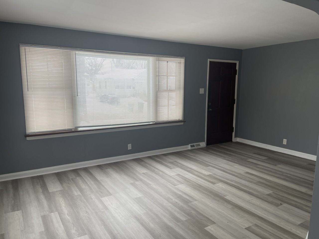 1947 Raft Dr - Photo 6 of 23