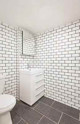 544 W 49th St #2 - Photo 3 of 7