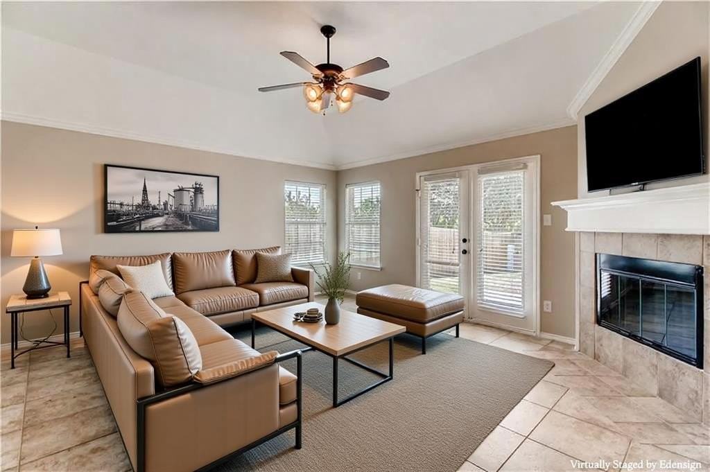 12621 Greenhaven Dr - Photo 3 of 24