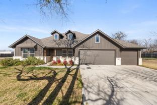 502 W 2nd St - Photo 1 of 1