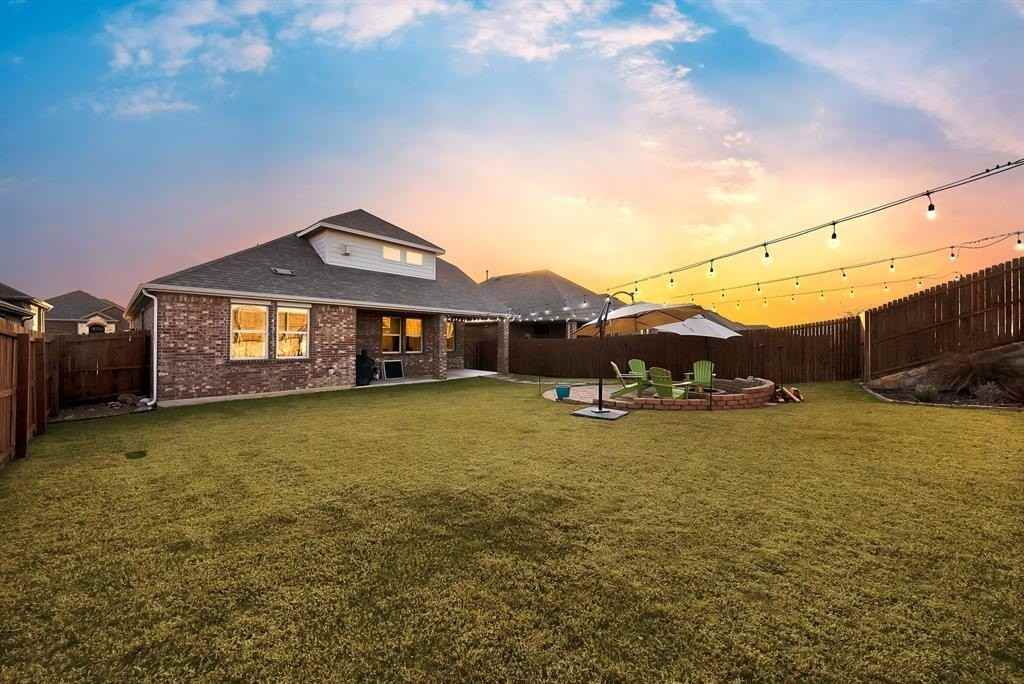 11021 Canyon Mine Dr - Photo 2 of 27