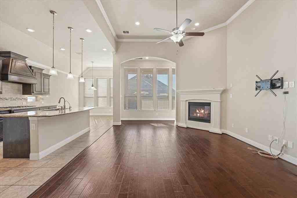 2314 Wind Meadow Ln - Photo 5 of 36