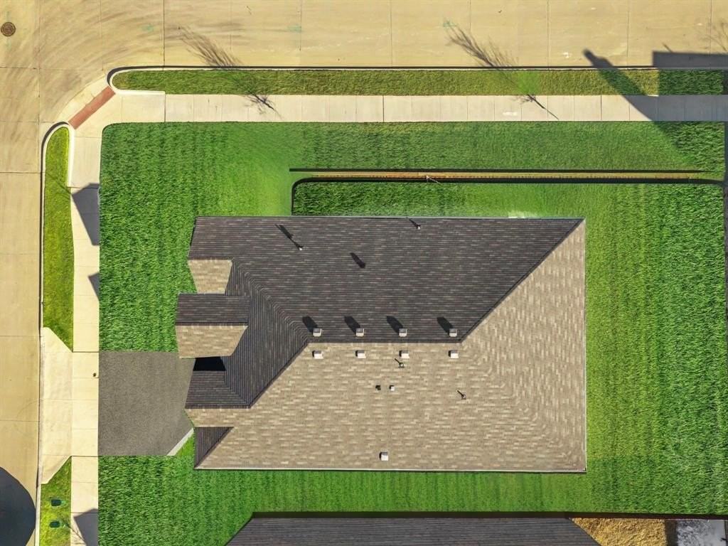 417 Destin Dr - Photo 3 of 23