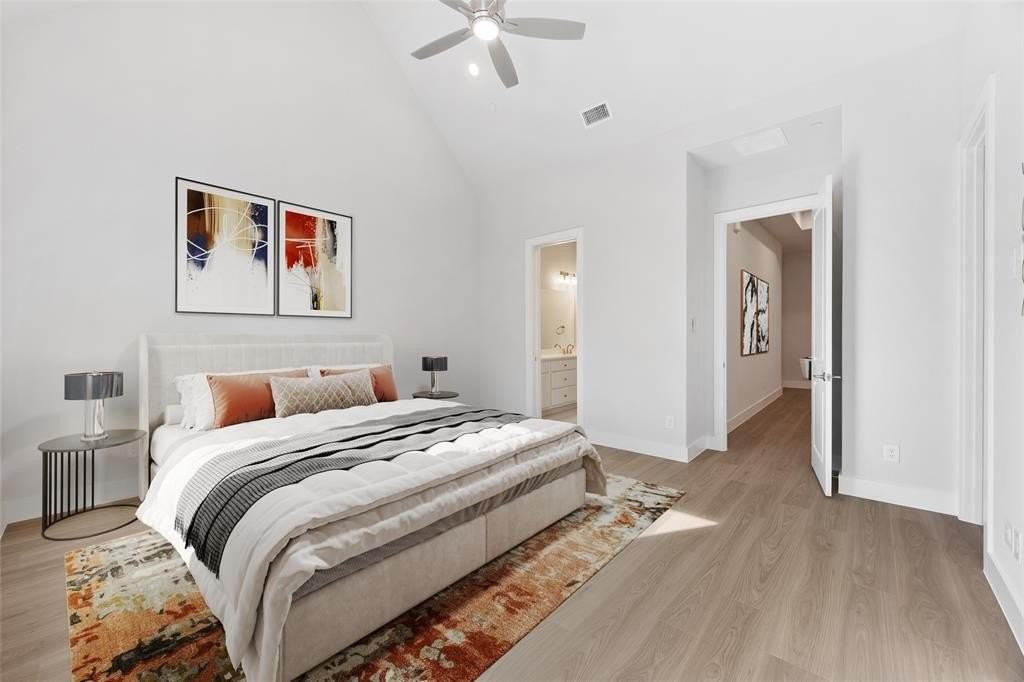 4436 Burge Ave - Photo 7 of 39