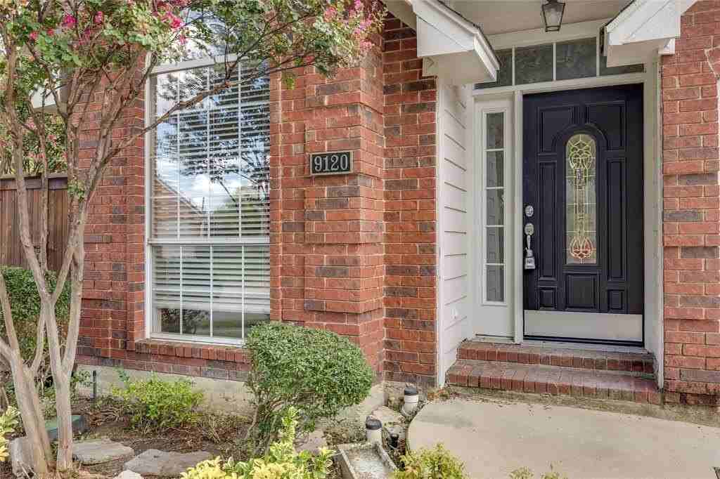 9120 Cumberland Dr - Photo 4 of 30