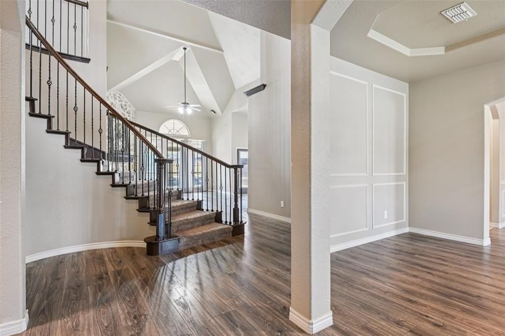 1320 Ghost Flower Dr - Photo 4 of 30