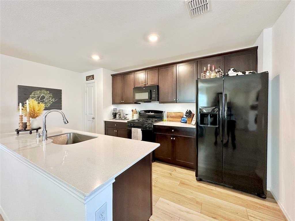 2700 Evening Side Ct - Photo 2 of 31