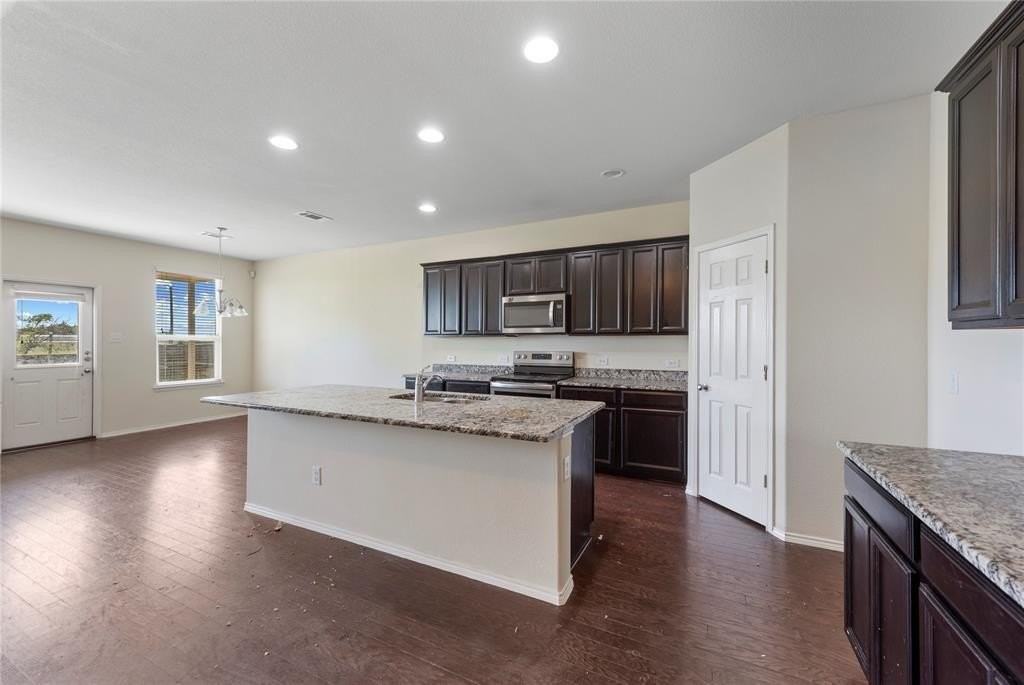 2239 Heaton - Photo 6 of 25