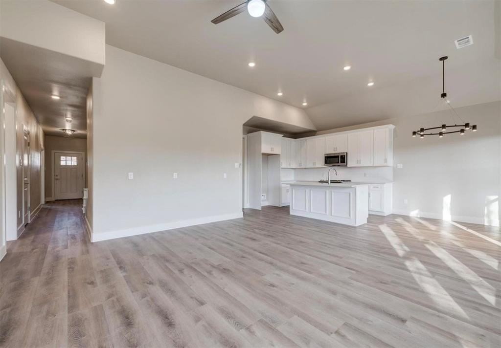 100 Hackberry Ln - Photo 4 of 10