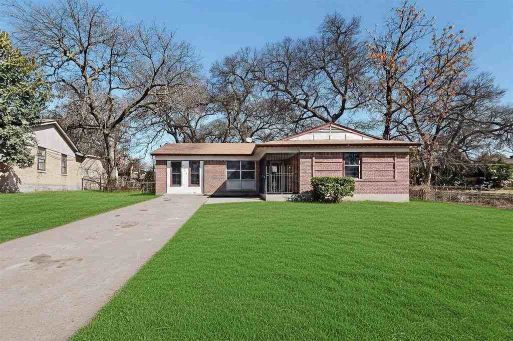 4120 Wind River Dr - Photo 3 of 38