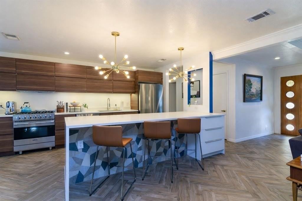 1623 Hanging Cliff Dr - Photo 6 of 20