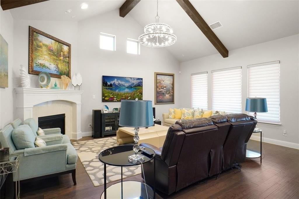 1132 Thornhill Way - Photo 3 of 18