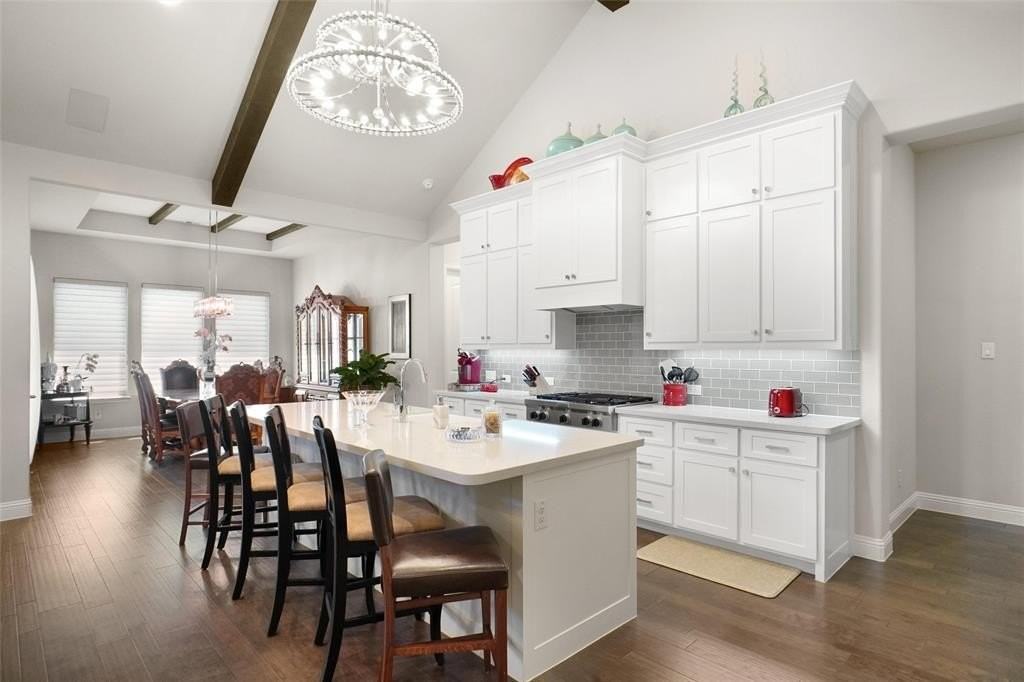 1132 Thornhill Way - Photo 4 of 18