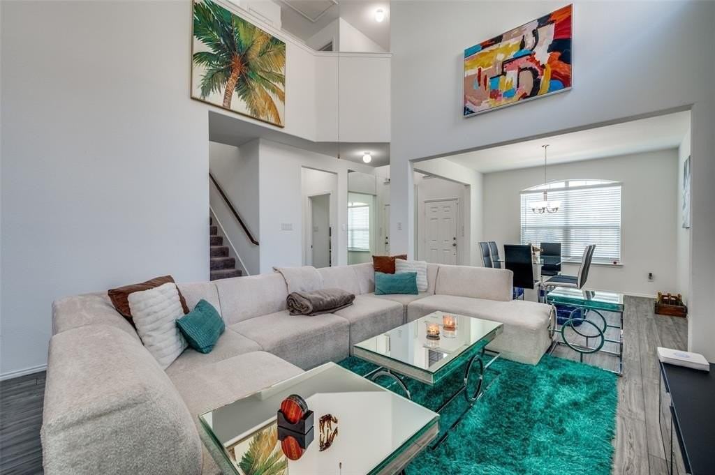 2328 Brightstone Dr - Photo 2 of 25