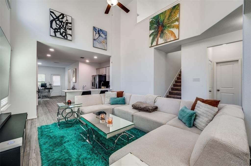 2328 Brightstone Dr - Photo 7 of 25