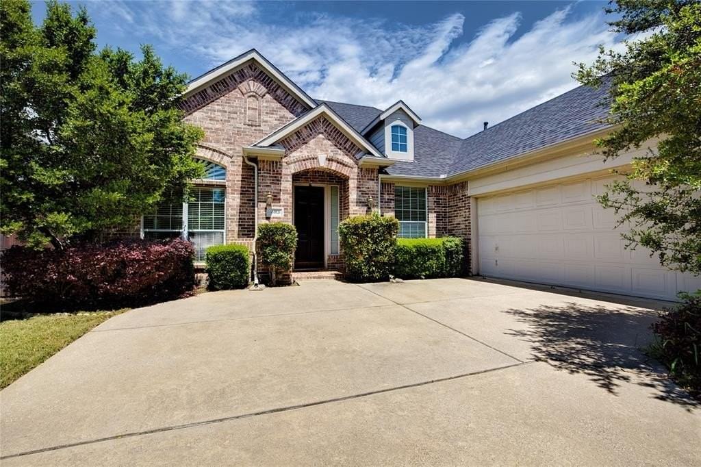 4013 Highland Shores Dr - Photo 2 of 36