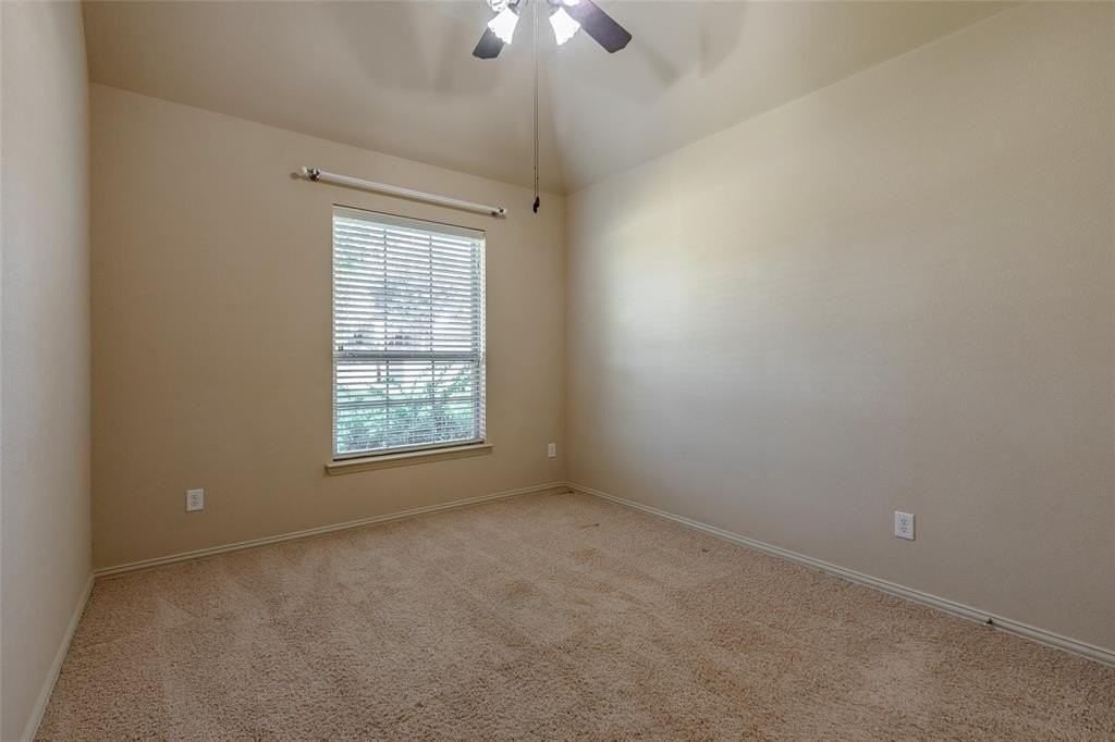 7302 Chittamwood Ct - Photo 7 of 34