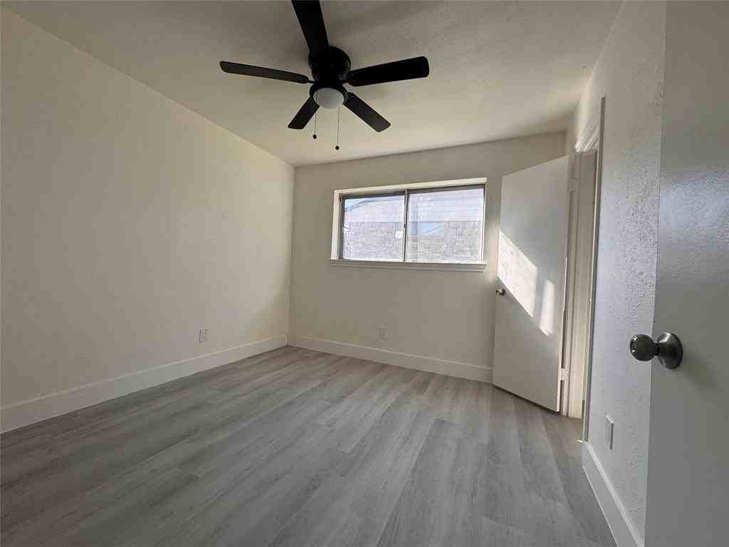 2910 Portsmouth Dr - Photo 7 of 13