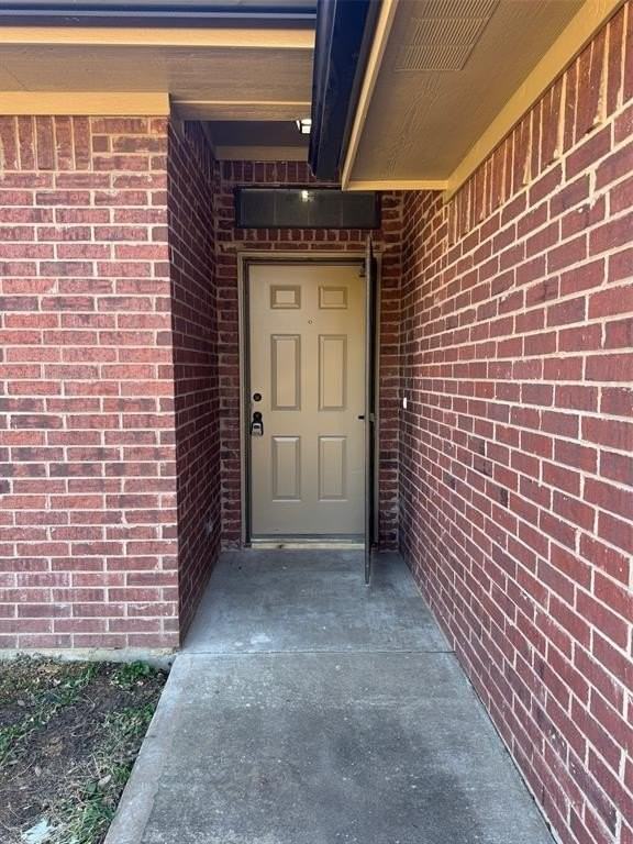 1519 Hayloft Ln - Photo 2 of 14