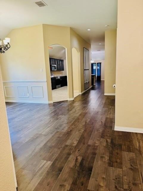 3700 Dogwood Rd - Photo 5 of 18