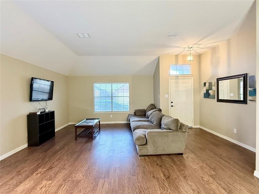 505 Mystic River Trl - Photo 3 of 26