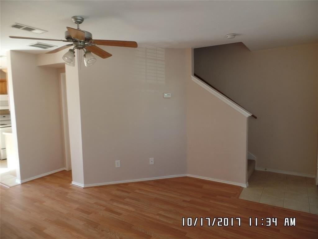 7109 Planters Row Dr - Photo 2 of 17