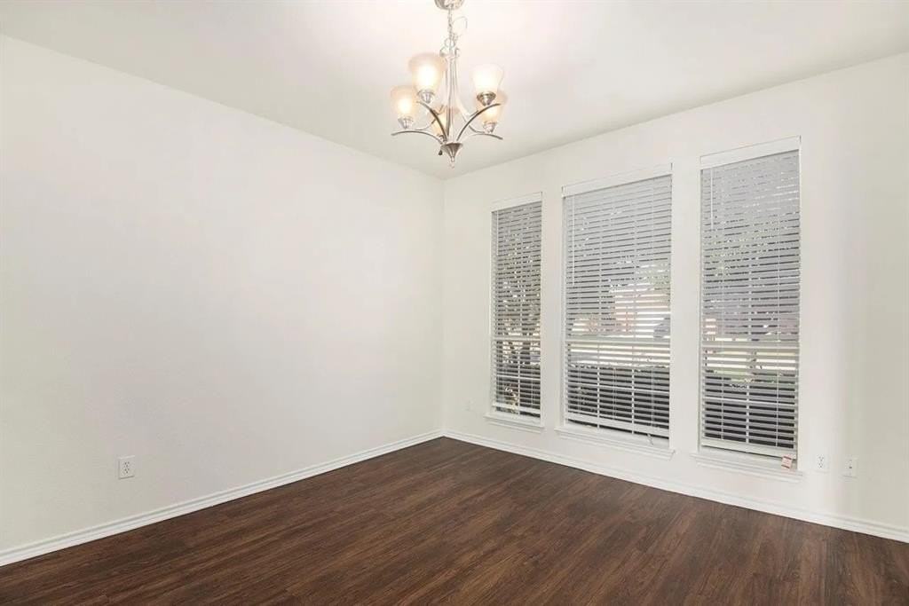 10100 Bull Run - Photo 4 of 16