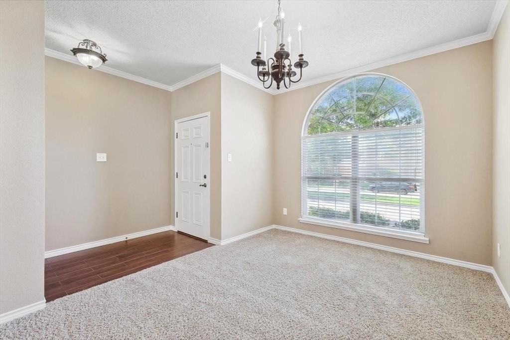 4812 Highlands Dr - Photo 7 of 27