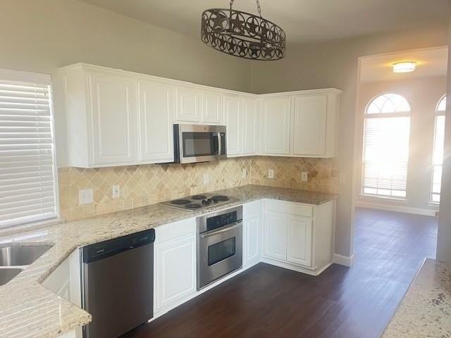 3312 Patriot Dr - Photo 4 of 16