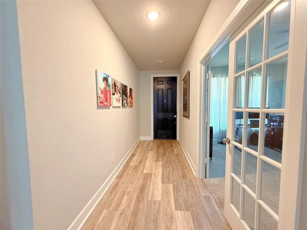 1273 Palmetto Dr - Photo 3 of 10