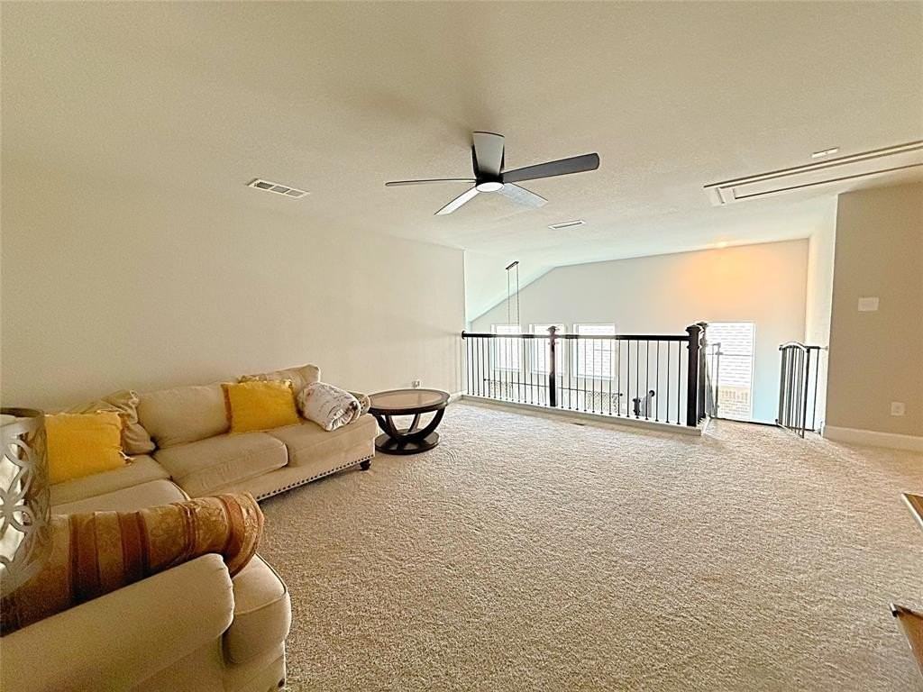 1273 Palmetto Dr - Photo 7 of 10