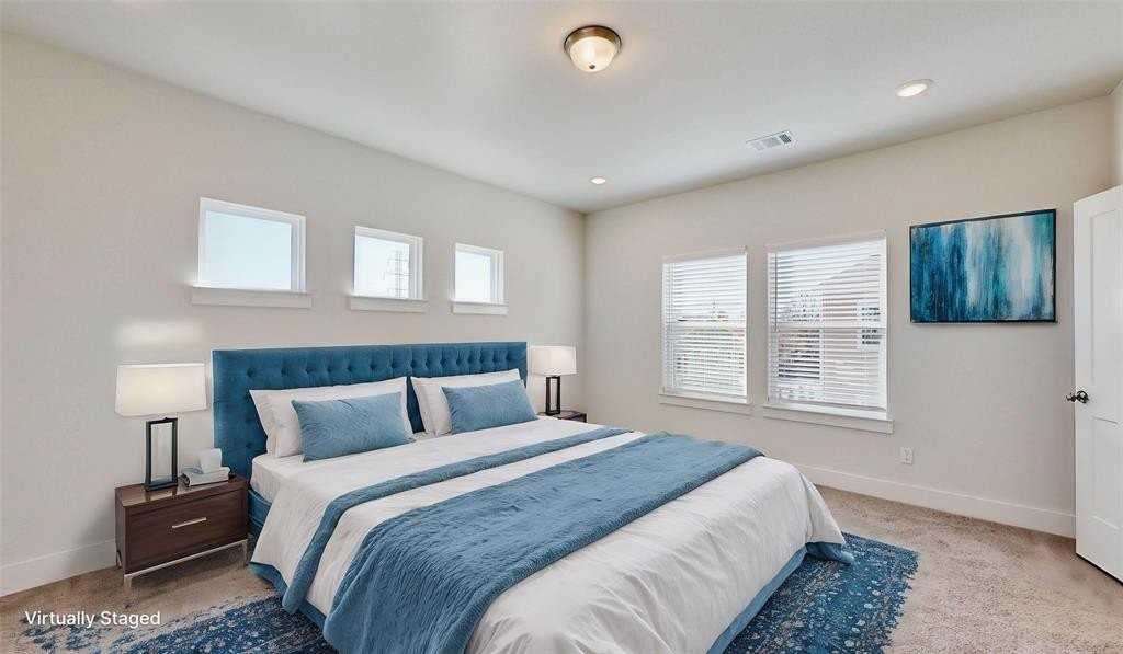 801 Concan Dr - Photo 5 of 28