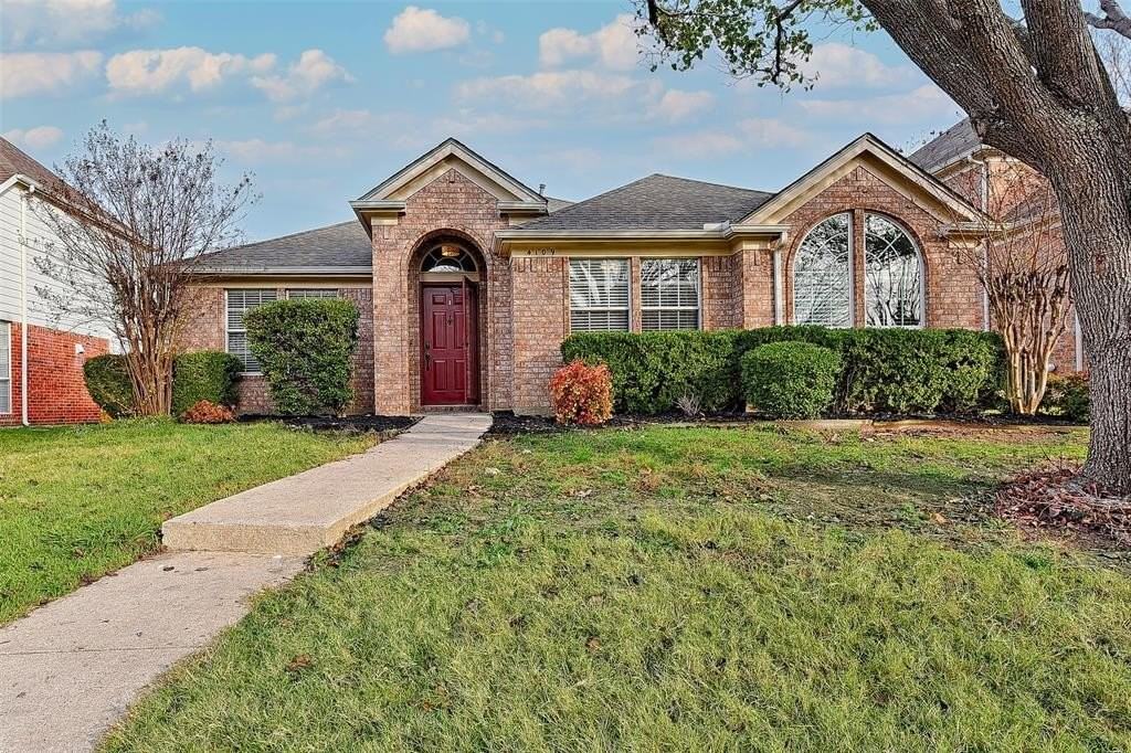 4109 Pinewood Dr - Photo 2 of 28