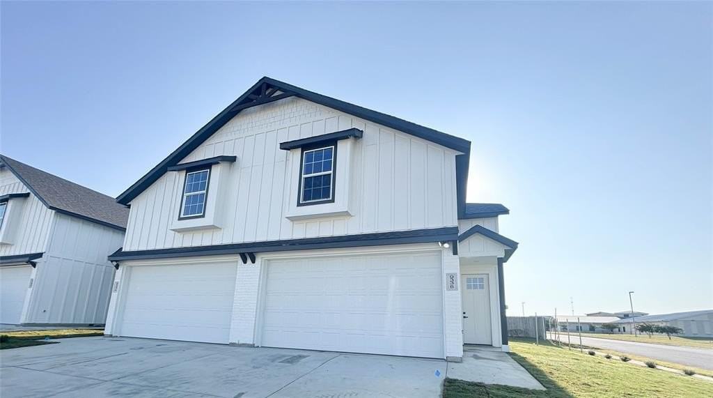 913 Cooksey Ct - Photo 3 of 17